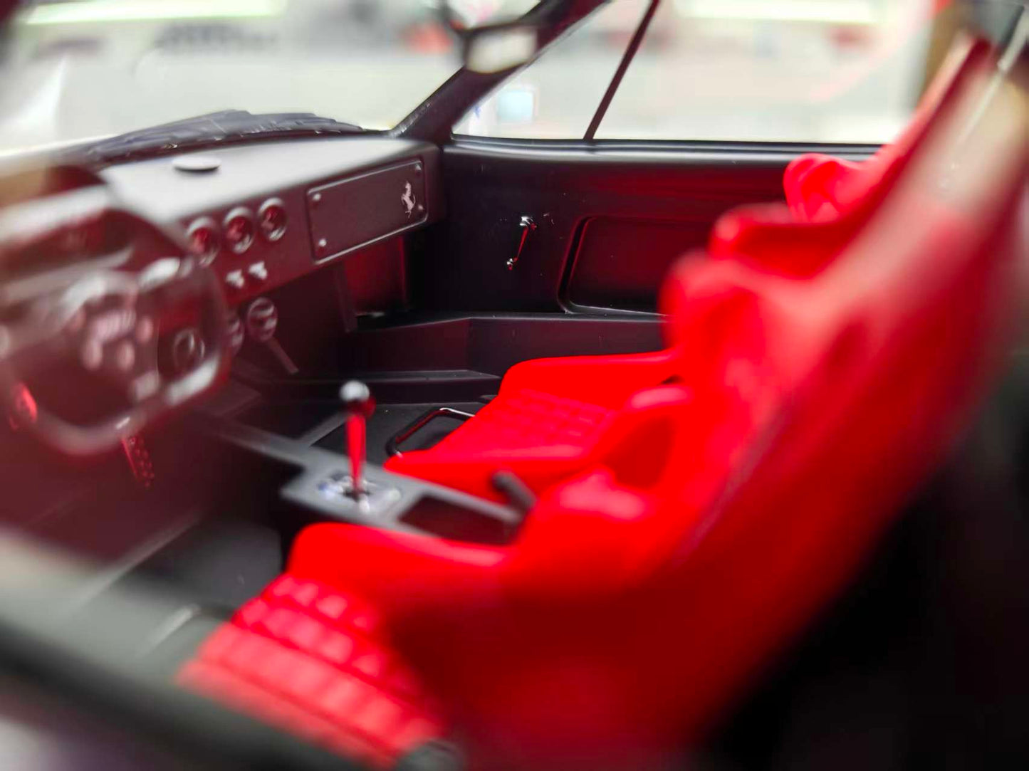 BBA MODEL 1/18 Ferrari F40 with graffiti carbon base BBA032