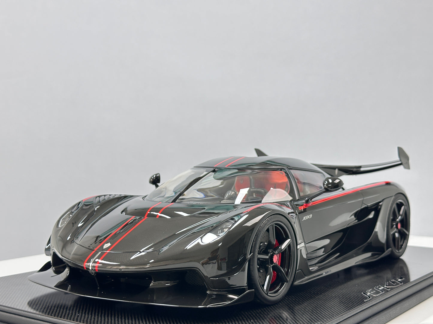 FRONTIART 1/8 Koenigsegg Jesko Full Carbon FA193