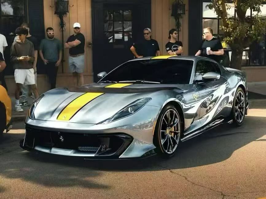 HH Model 1/8 Ferrari 812 Competizione Limited Edition Model Car