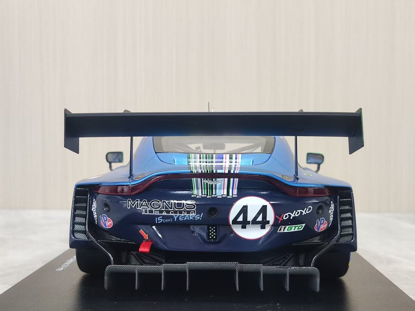 TopSpeed 1/18 Aston Martin Vantage GT3 EVO #44 Magnus Racing – Blue Livery (TS0682)