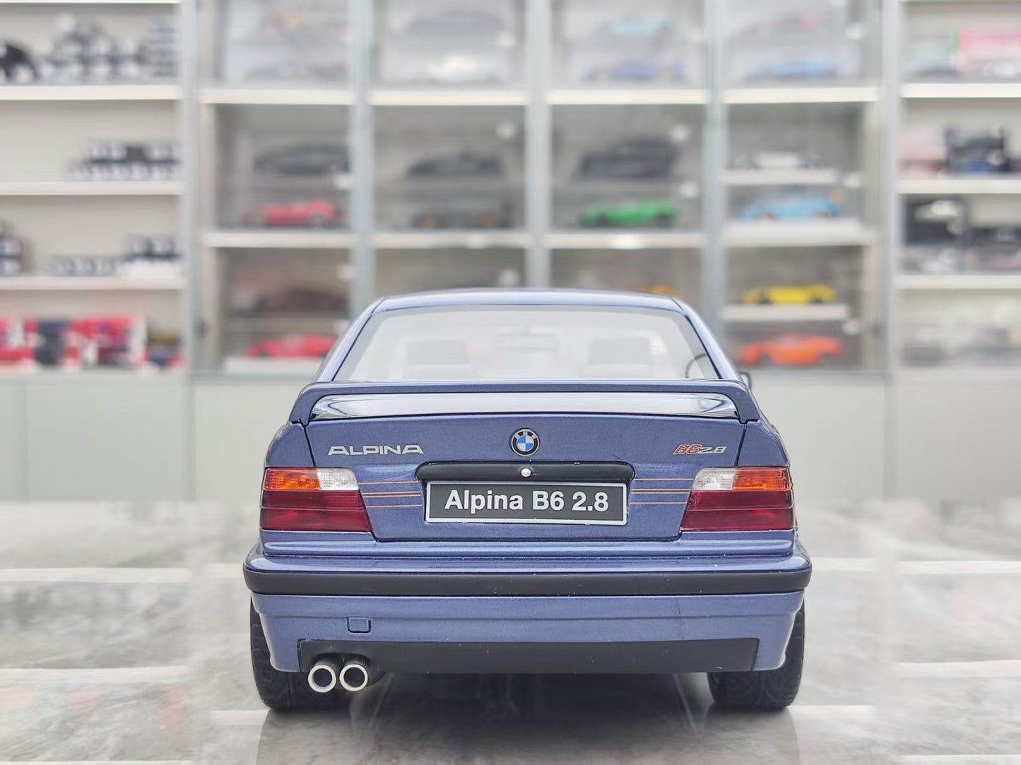 OTTO 1/18 BMW Alpina B6 2.8 Alpina Metallic Blue OT1180