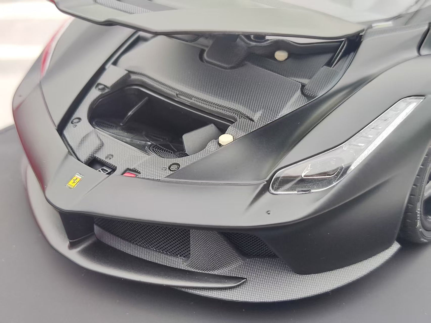 BBR 1/18 Ferrari Laferrari Alloy Full Open Matte Black BBR182242DIE