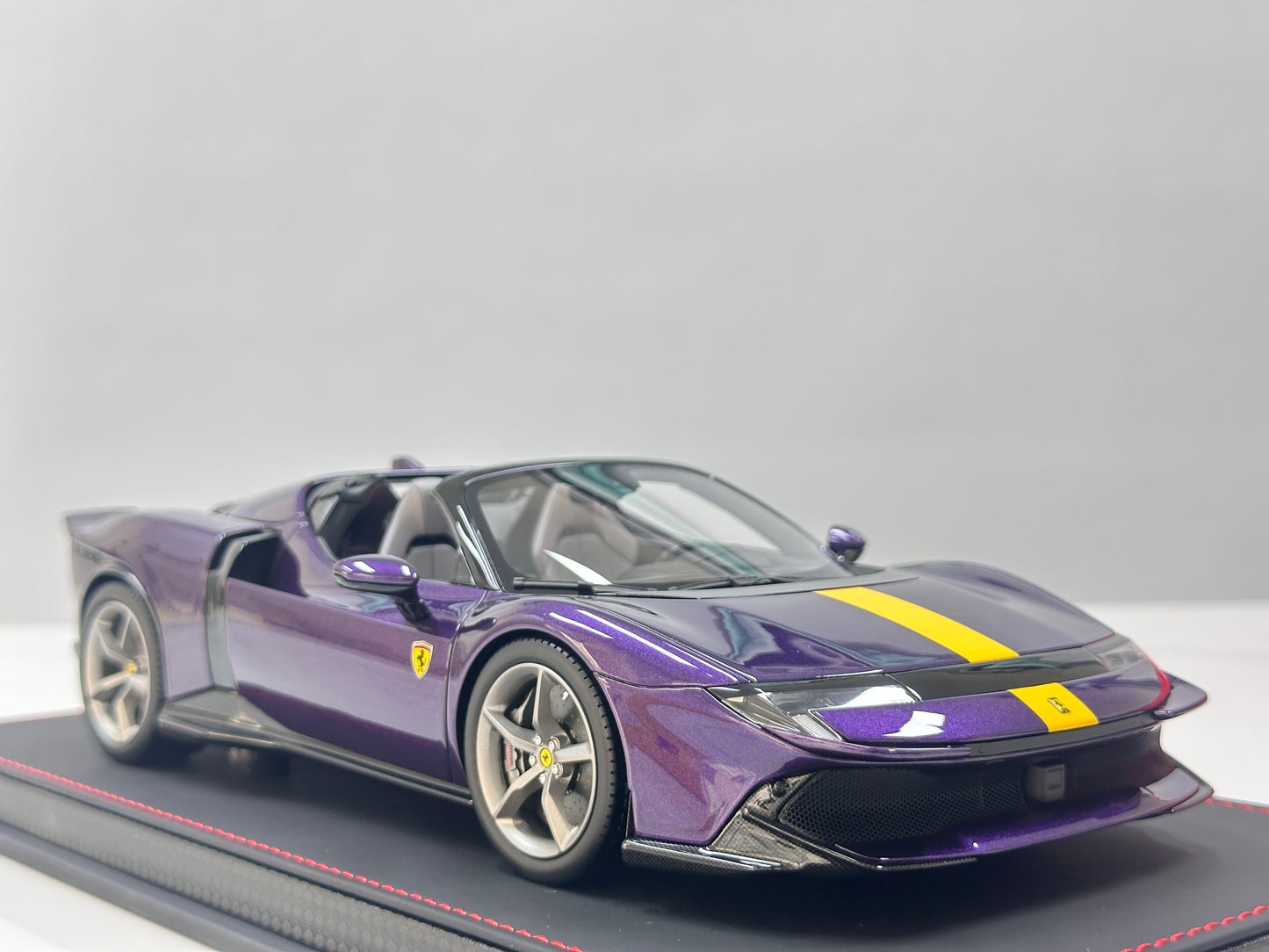 BBR 1/18 Ferrari Testarossa Spider Purple P18277D