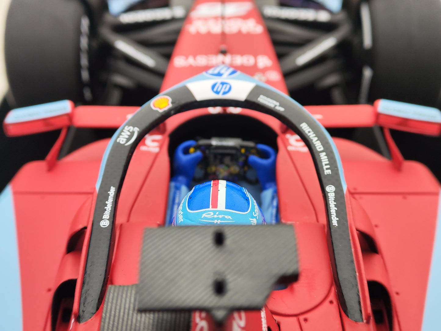 Looksmart 1/18 Ferrari SF-24 2024 Miami Grand Prix third place No. 16 Leclerc F1 model car ornaments LS18F1061