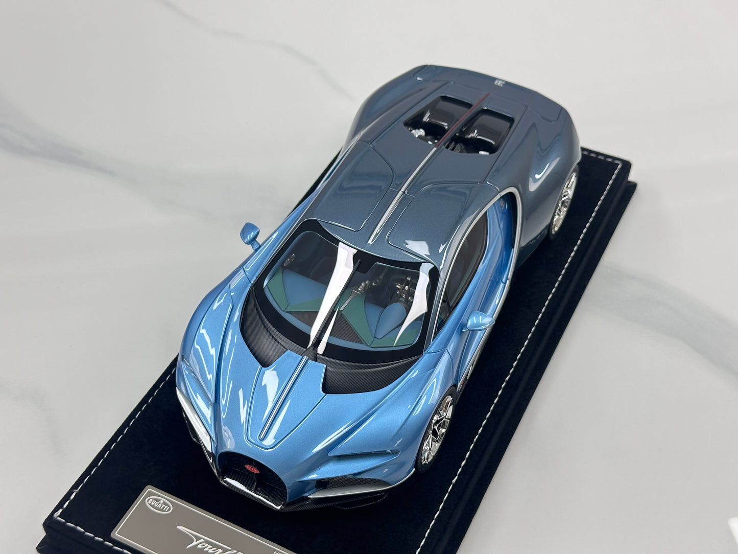 HH MODEL 1/18 Bugatti Tourbillon Release Color HH638