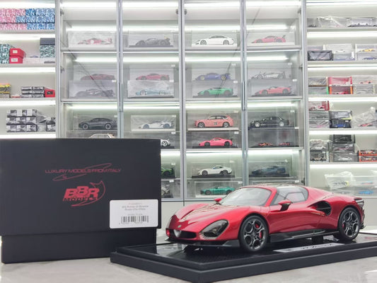 BBR 1/18 Alfa Romeo 33 Stradale Carbon Base Red Car Model P18264ACH