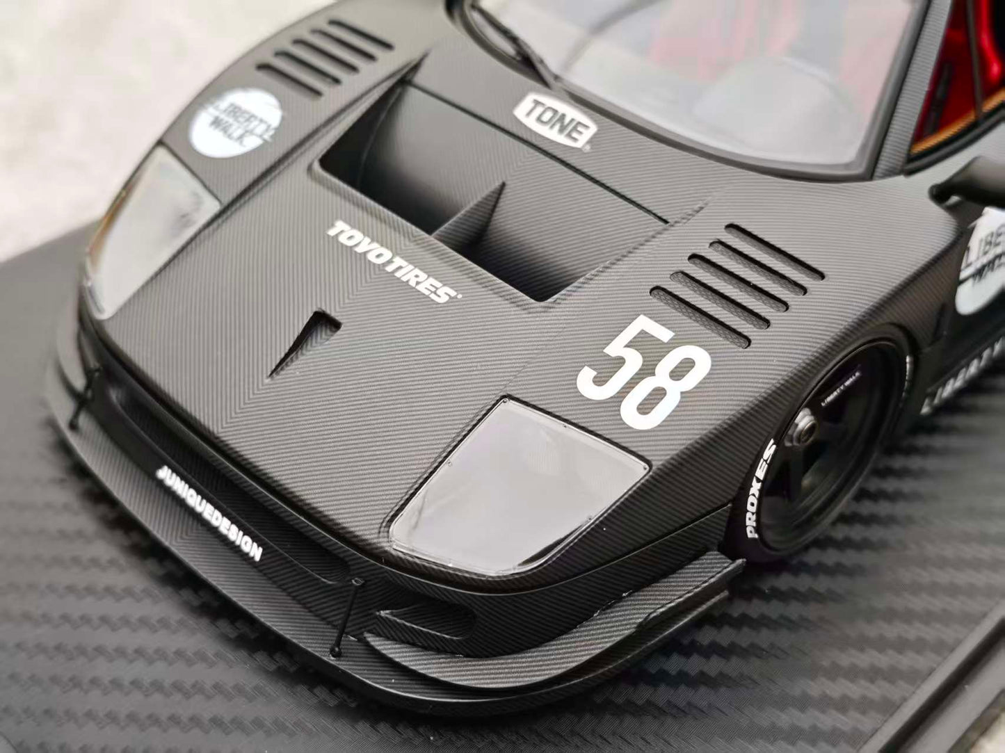IG 1/18 Ferrari LB-WORKS 40 Full Carbon (IG3755 Full Carbon Fiber)