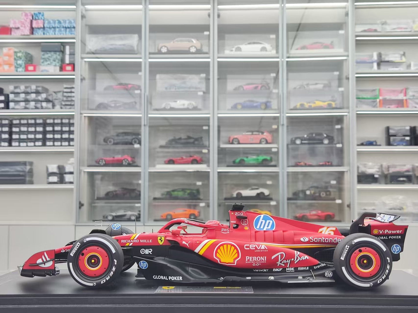 Looksmart 1/18 Ferrari SF-24 2024 US Austin GP Winner Charles Leclerc #16 Red LS18F1067