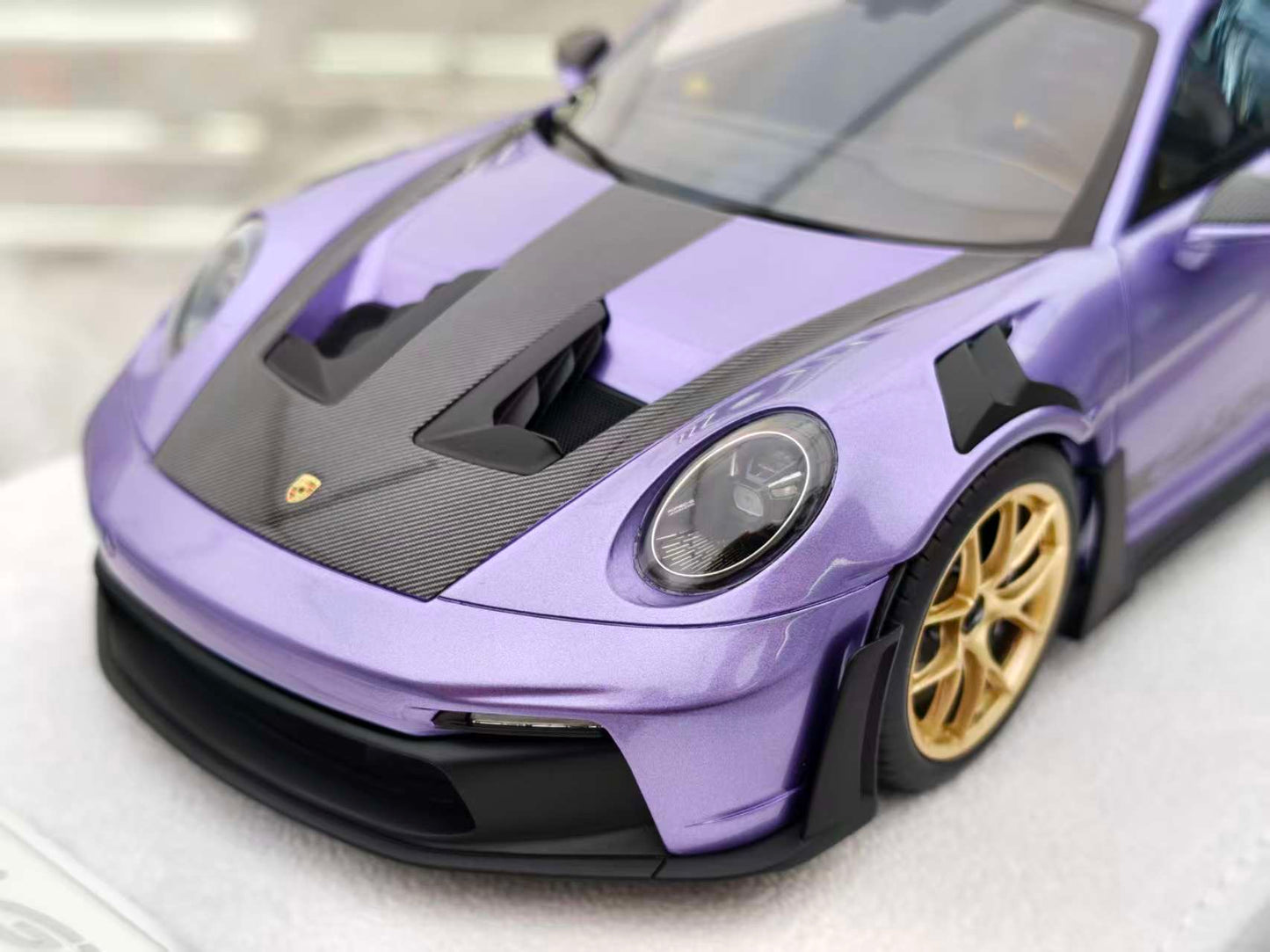 FuelMe 1/18 Porsche 992 GT3RS Purple FM18010LM-05