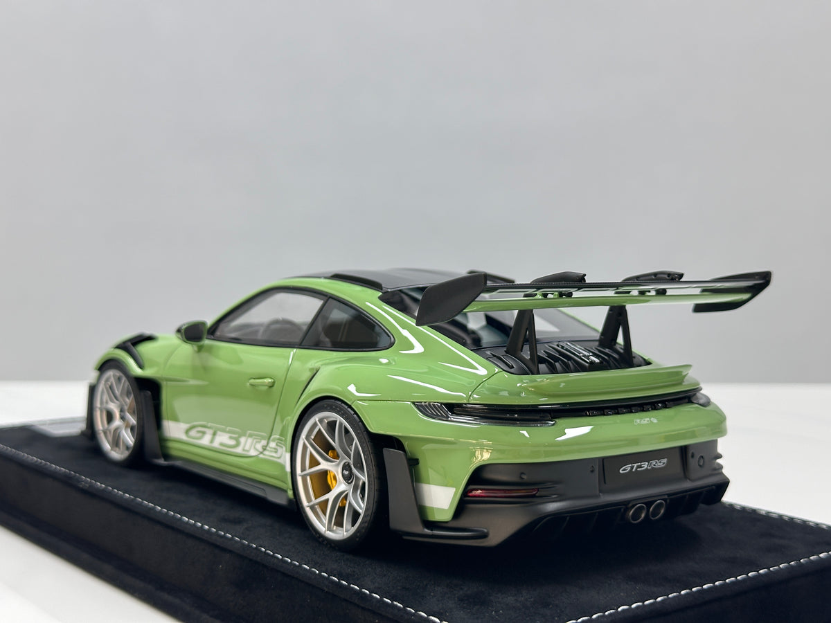 HH Model 1/18 Porsche 992 GT3 RS Francis Green HH726