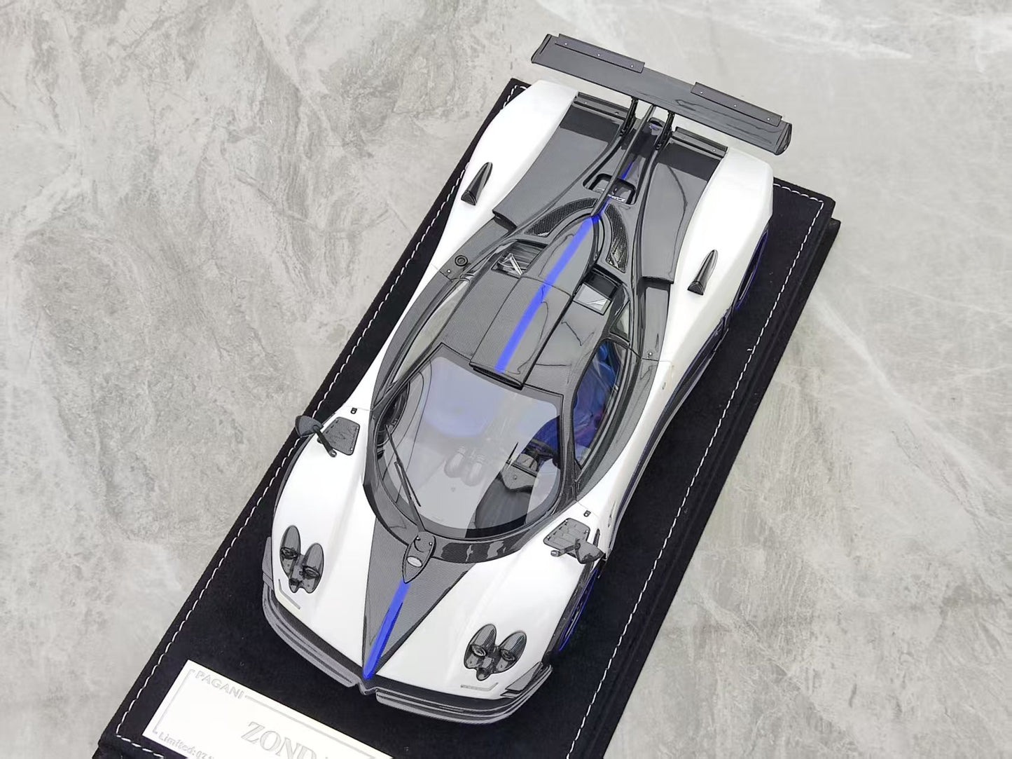 HH Model 1/18 Pagani Zonda Specials Riviera HH549