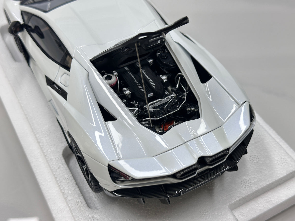 LCD 1/18 Lamborghini Revuelto – Die-cast Model with Fully Opening Parts – White (LCD18026-WH)