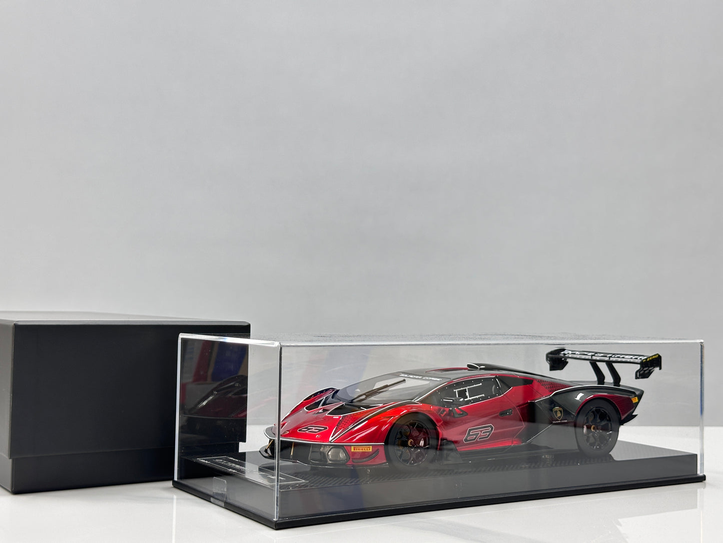 Custom Edition 1/18 Lamborghini Essenza SCV12 Mars Red CE014