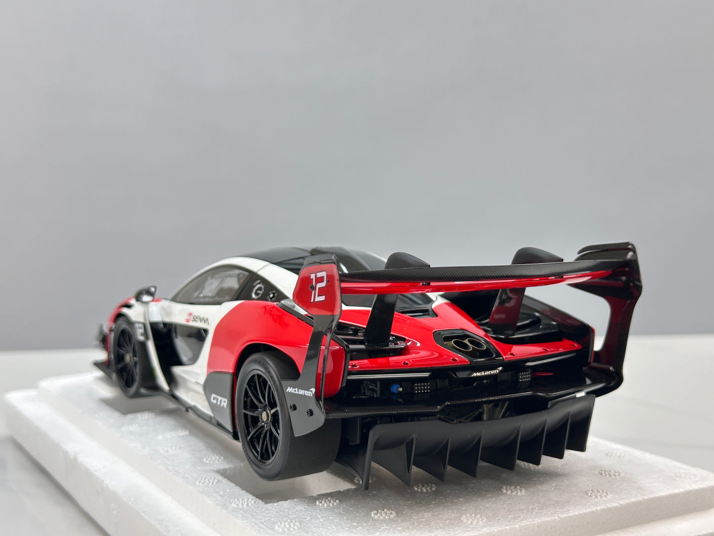 LCD 1/18 McLaren Senna GTR Red and White LCD18016-RW