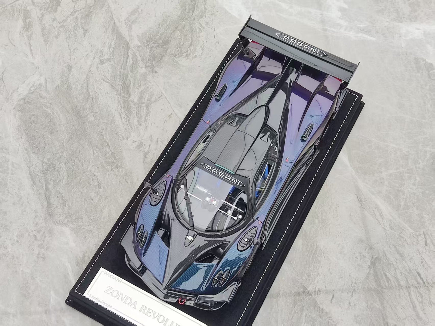 HH Model 1/18 Pagani Zonda R & Evolution Specials Color-Changing Carbon HH568
