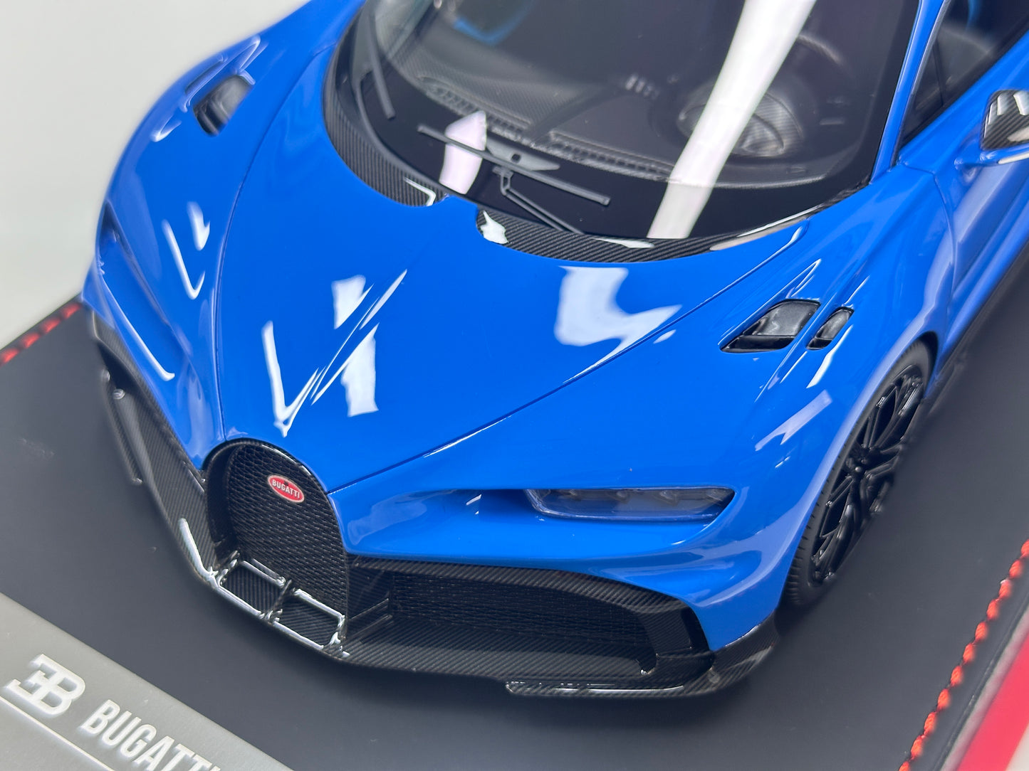 BBA MODEL 1/18 Bugatti Chiron Profiler Blue BBA073