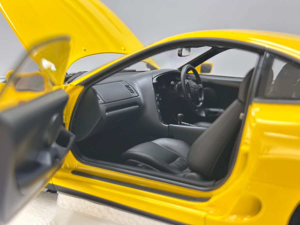 LCD 1/18 Toyota Supra A80 (Yellow) LCD18020-YE