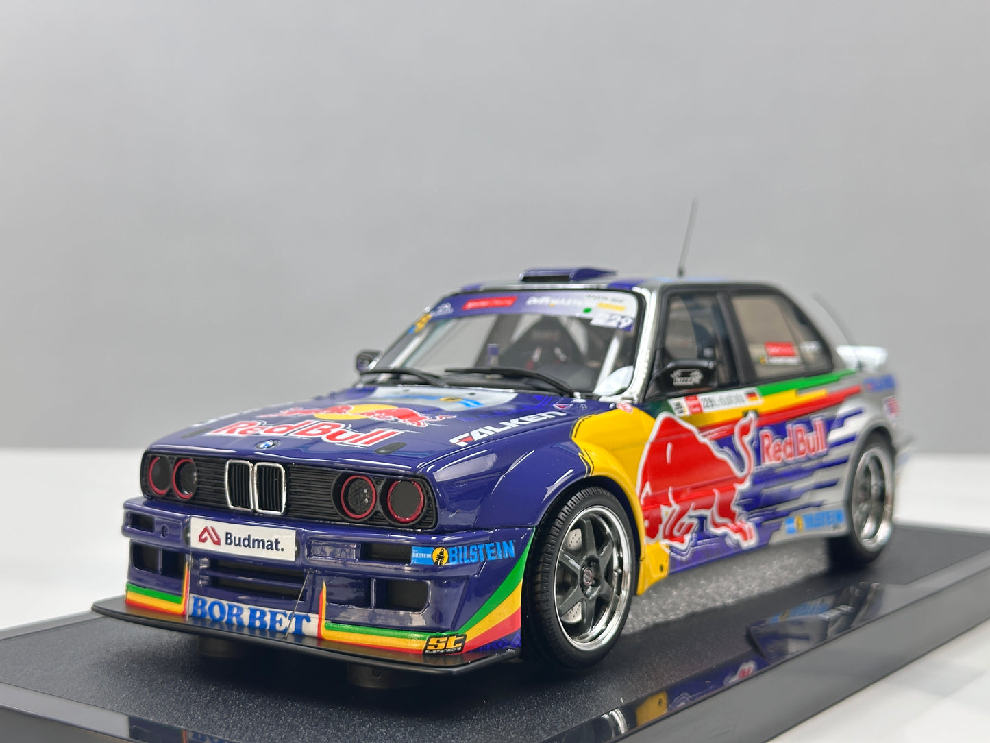 OTTO 1/18 BMW E30 V8 DRIFT Purple Livery OT486