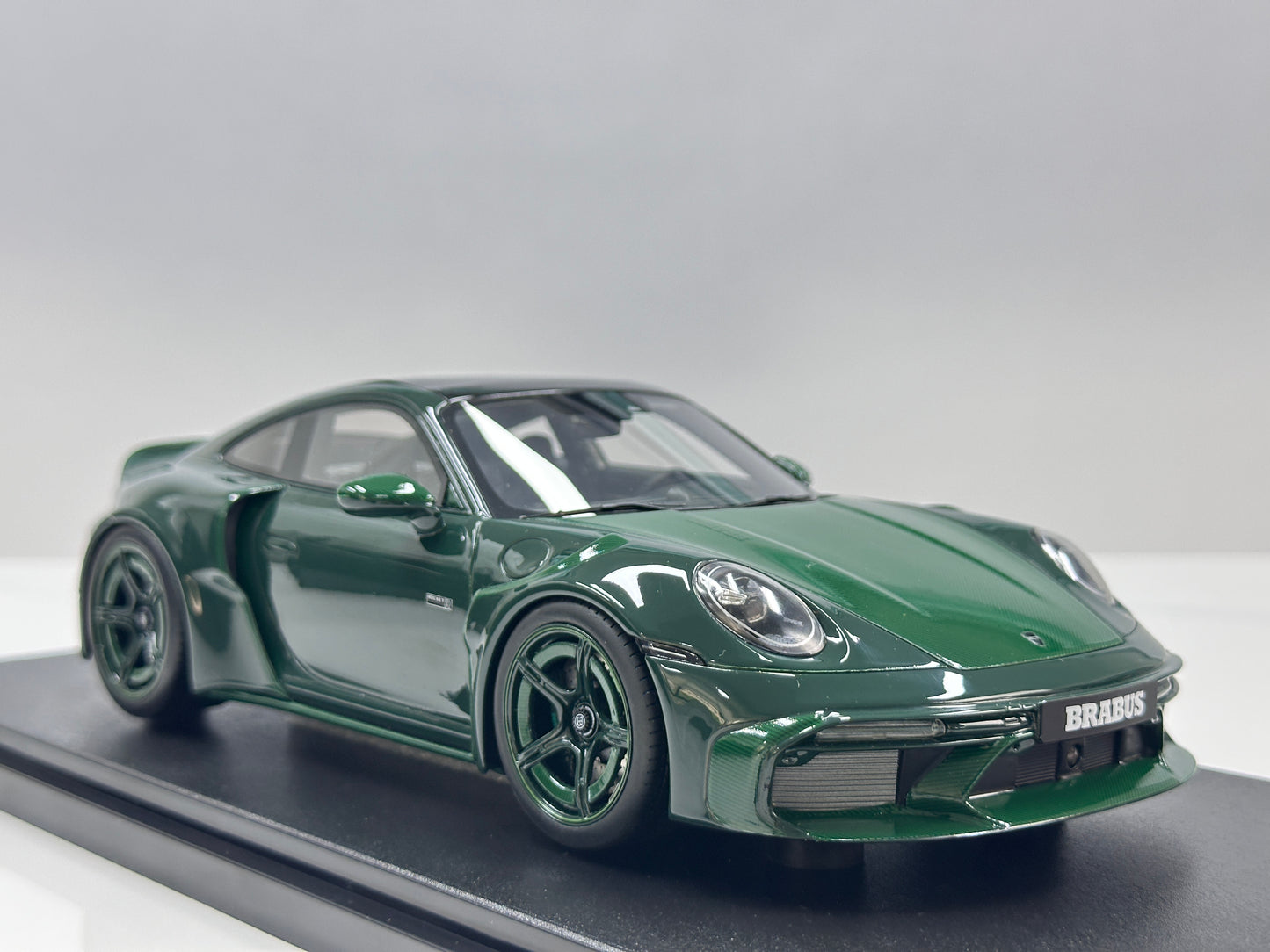 GT Spirit 1/18 Brabus 900 Rocket Green GT959