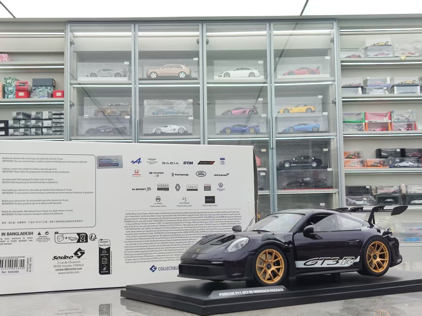 Solido 1/18 Porsche 911 GT3 RS 2024 S1812103