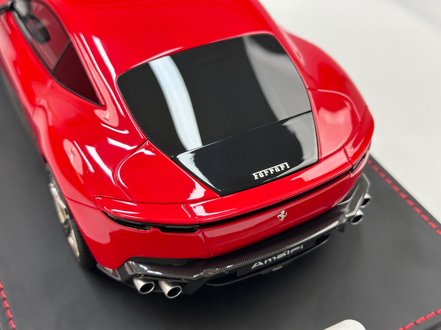 BBR 1/18 Ferrari Amalfi Standard Red P18272A2