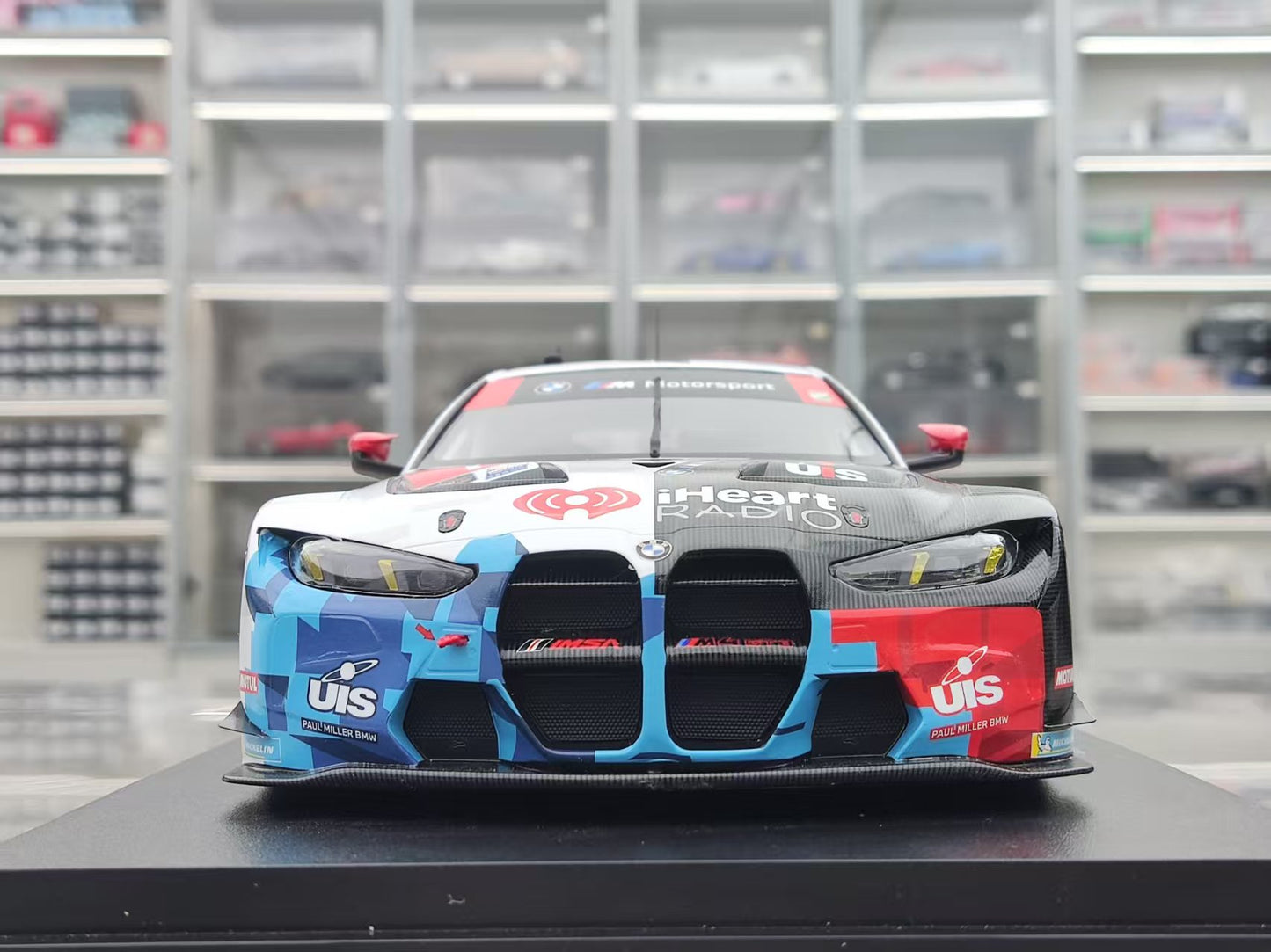 Topspeed 1/18 BMW M4 GT3 EVO #1 Paul Miller Racing 2025 Blue and White Livery TS0650