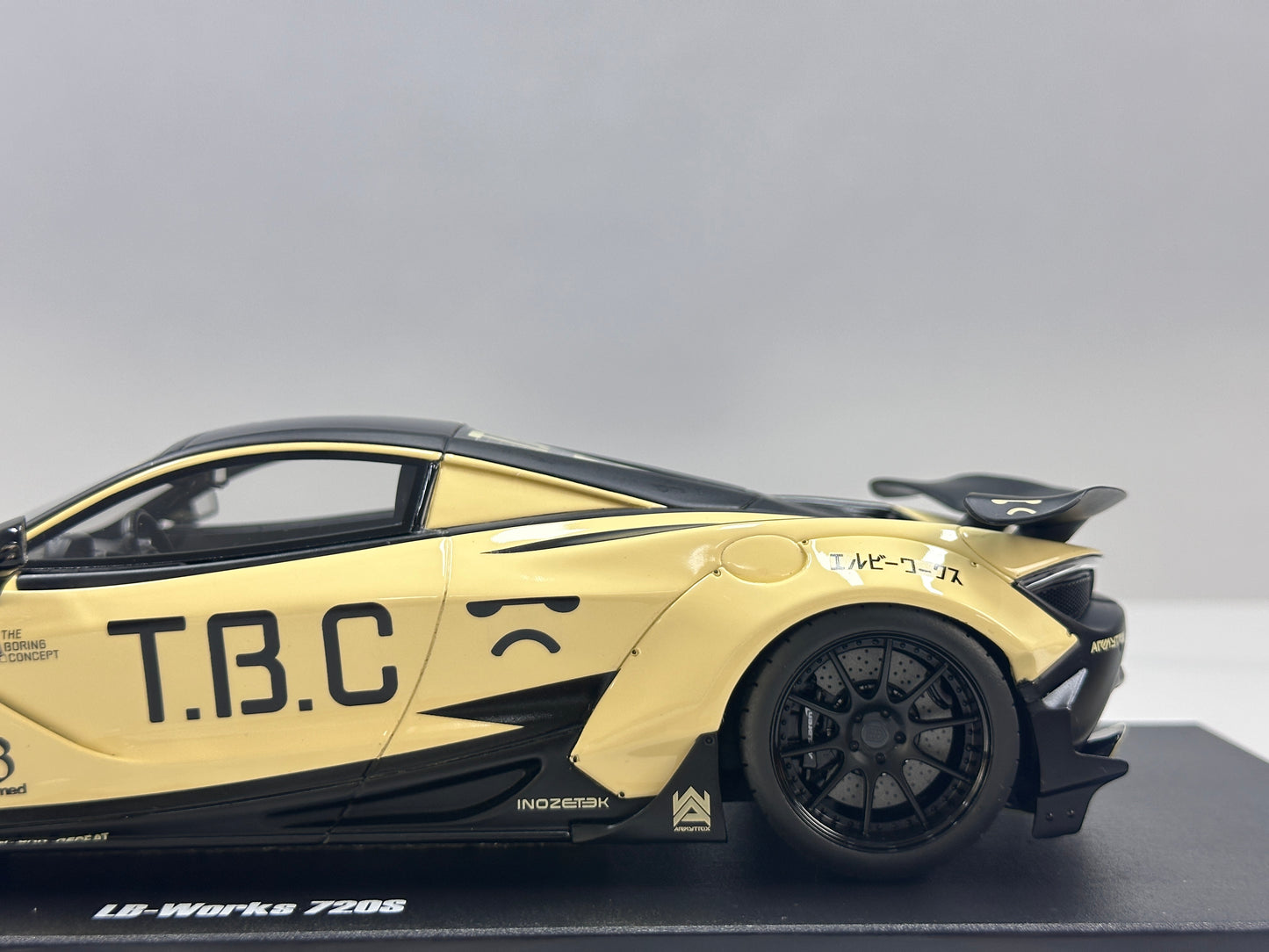GT Spirit 1/18 McLaren LB-WORKS 720S Beige GT961