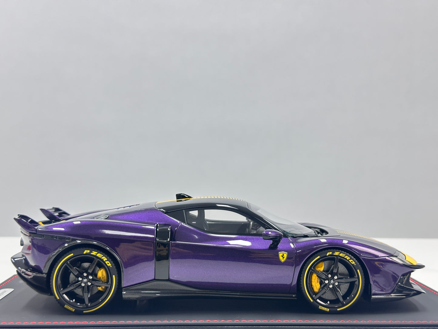 BBR 1/18 Ferrari 849 Testarossa Assetto Fiorano – Hong Kong Purple/Yellow Livery (P18276E)