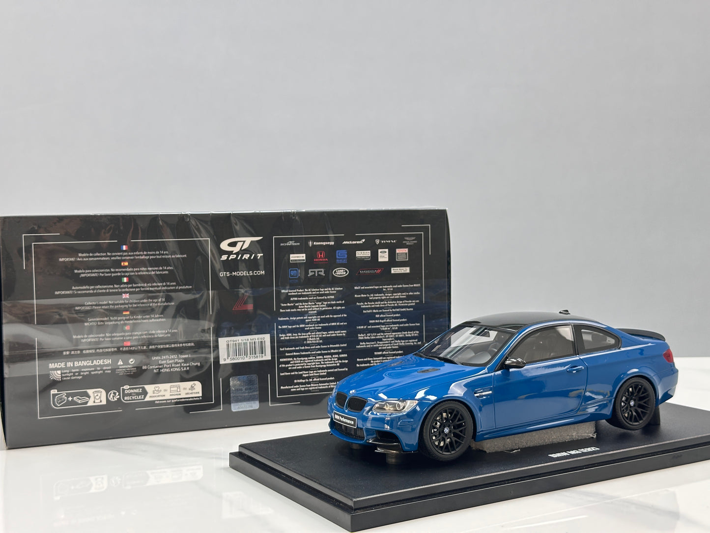 GT Spirit 1/18 BMW M3 E92 Blue GT941
