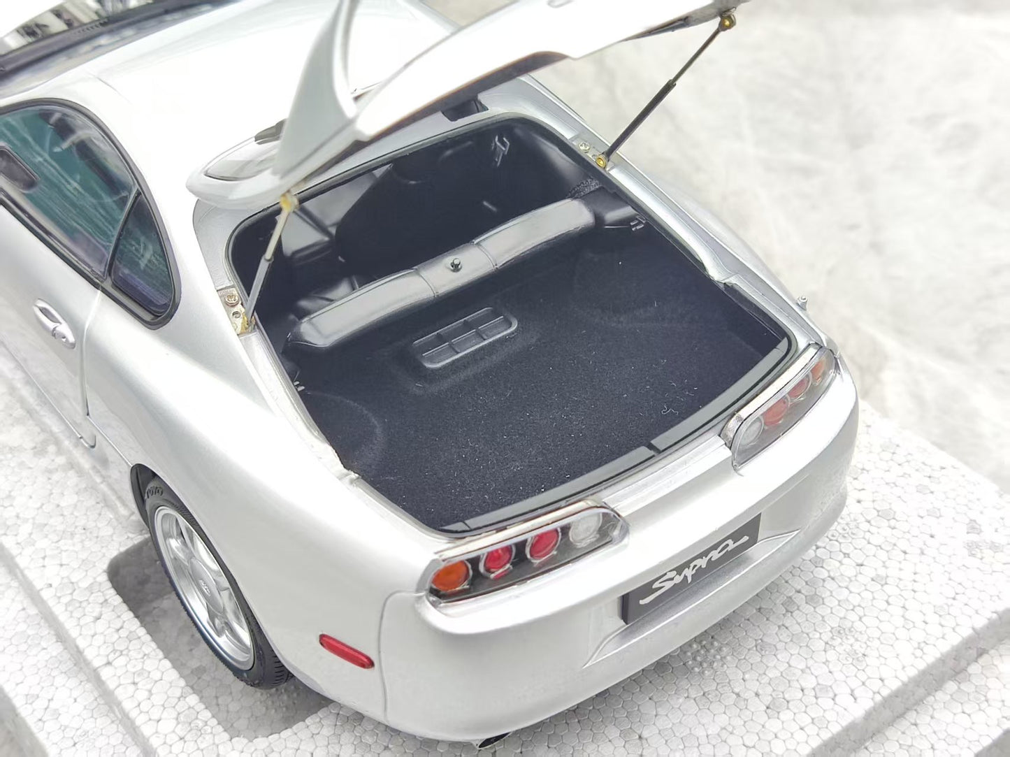 WHELART 1/18 Toyota Supra A80 Left-hand drive, Silver WH009