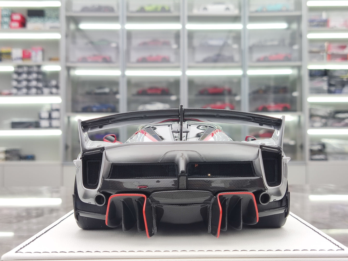 PR 1/18 Ferrari LaFerrari FXXK EVO silver simulation car model PR-004