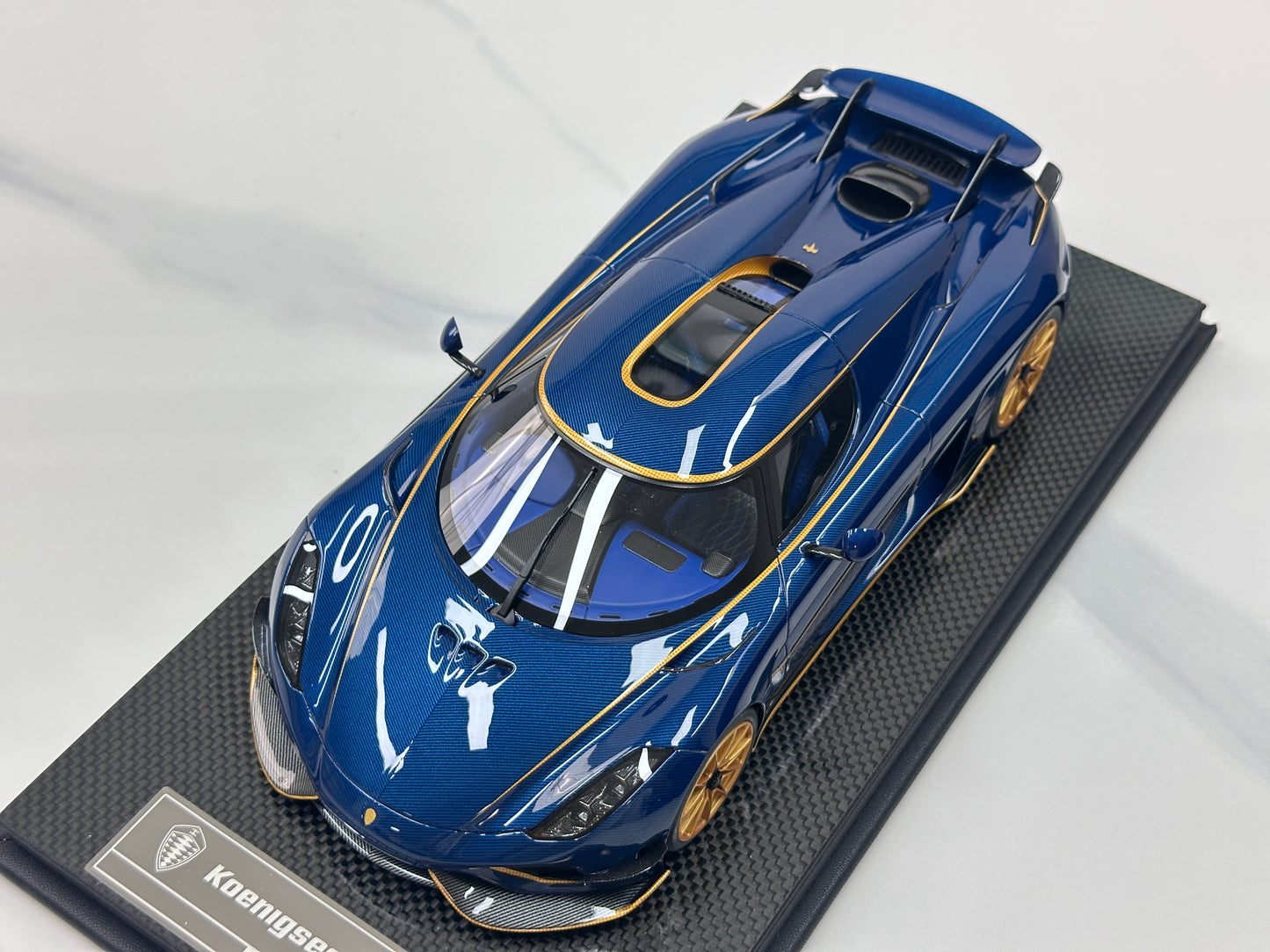 FRONTIART 1/18 Koenigsegg Regera Blue Carbon FA191