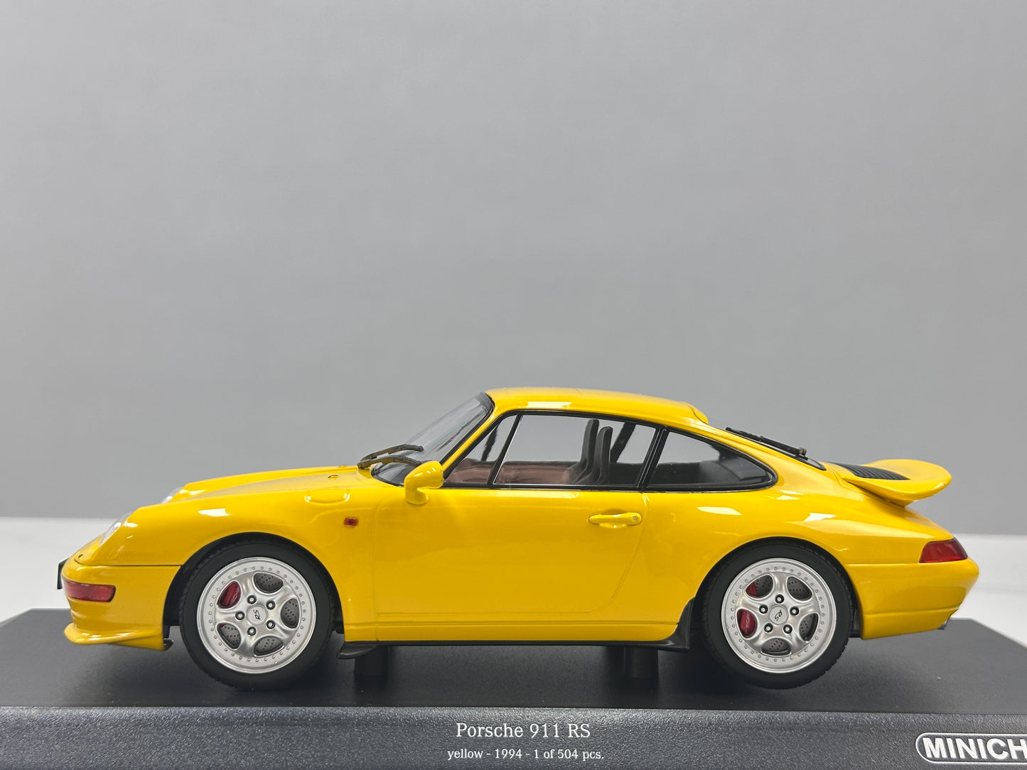 MINICHAMPS 1/18 Porsche 911 RS (993) - 1994 Yellow (155061120)
