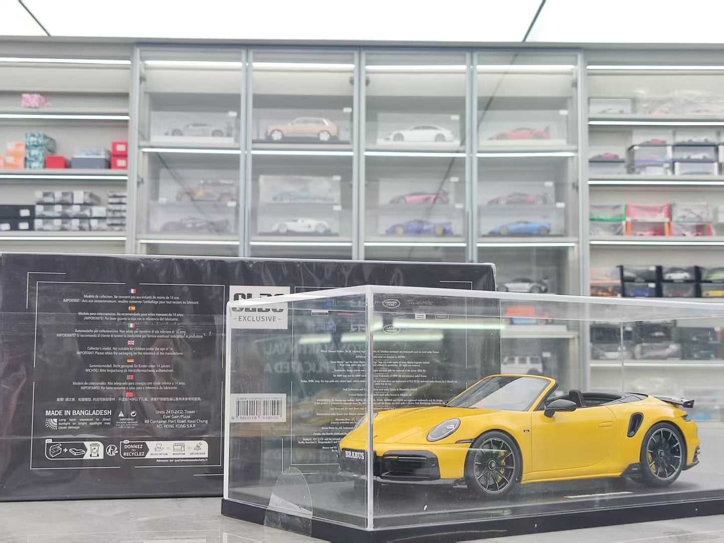 GT Spirit 1/18 Porsche Brabus 911 Turbo S Cabriolet Yellow CLDC047