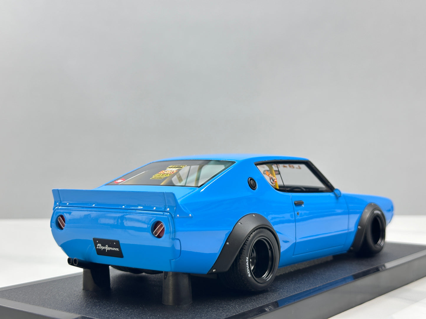 OTTO 1/18 Nissan Skyline 2000 GT-R (KPGC110) BY LB-WORKS Blue OT1210