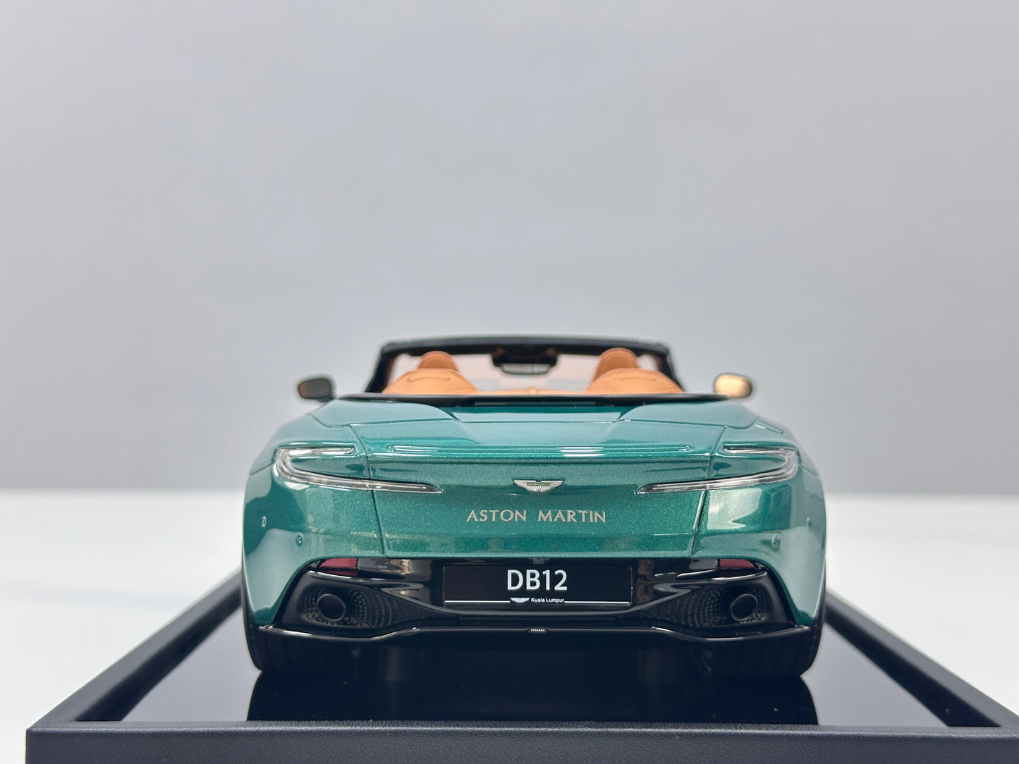 Xiaoguang Model & MotorHelix 1/18 Aston Martin DB12 Volante Convertible – Green (MH385)