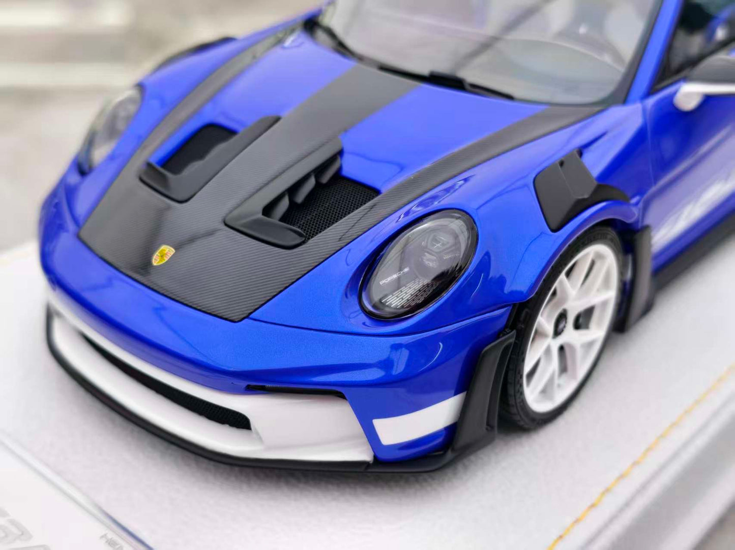 HH 1/18 Porsche 911 GT3 RS San Mano Blue HH536