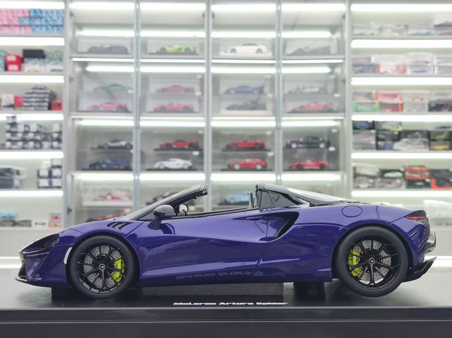 GT Spirit 1/18 McLaren ARTURA SPIDER LANTANA Purple Resin Car Model GT515