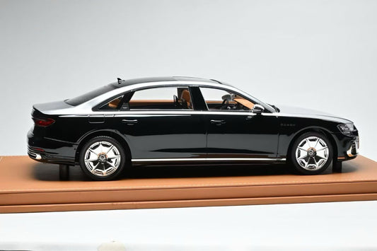 Vehicle Art 1/18 Audi A8L Horch Edition