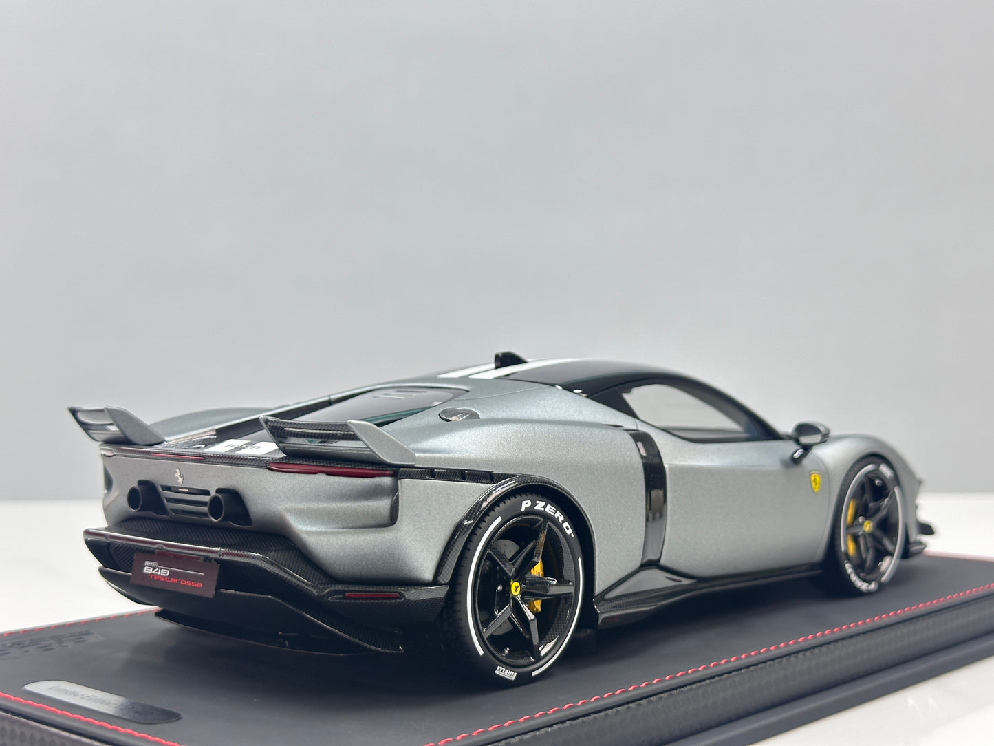BBR 1/18 Ferrari Testarossa Assetto Fiorano – Matte Grey (Launch Color) with White Livery (P18276A)