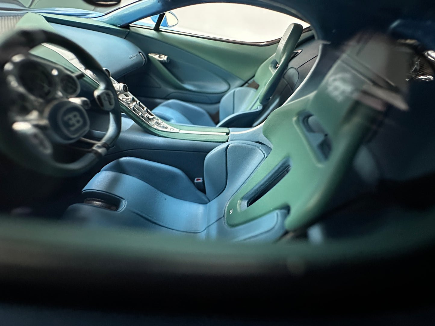 HH MODEL 1/18 Bugatti Tourbillon Release Color HH638