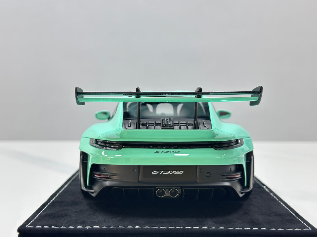 HH Model 1/18 Porsche 992 GT3 RS Tiffany HH725