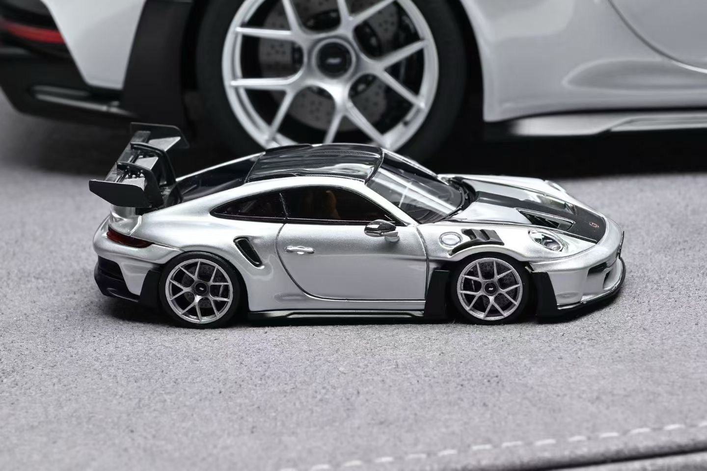 TP 1/18 Porsche GT3 RS Dual Car Set