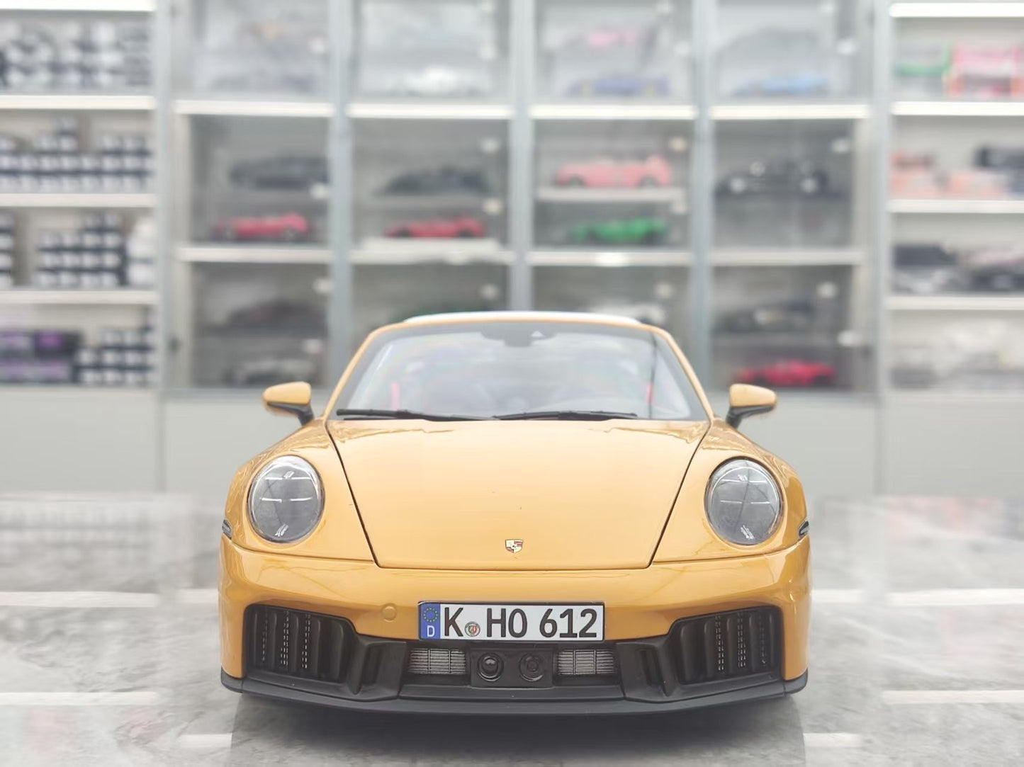 NOREV 1/18 Porsche 911 Targa 4 GTS 2025 Yellow 187190