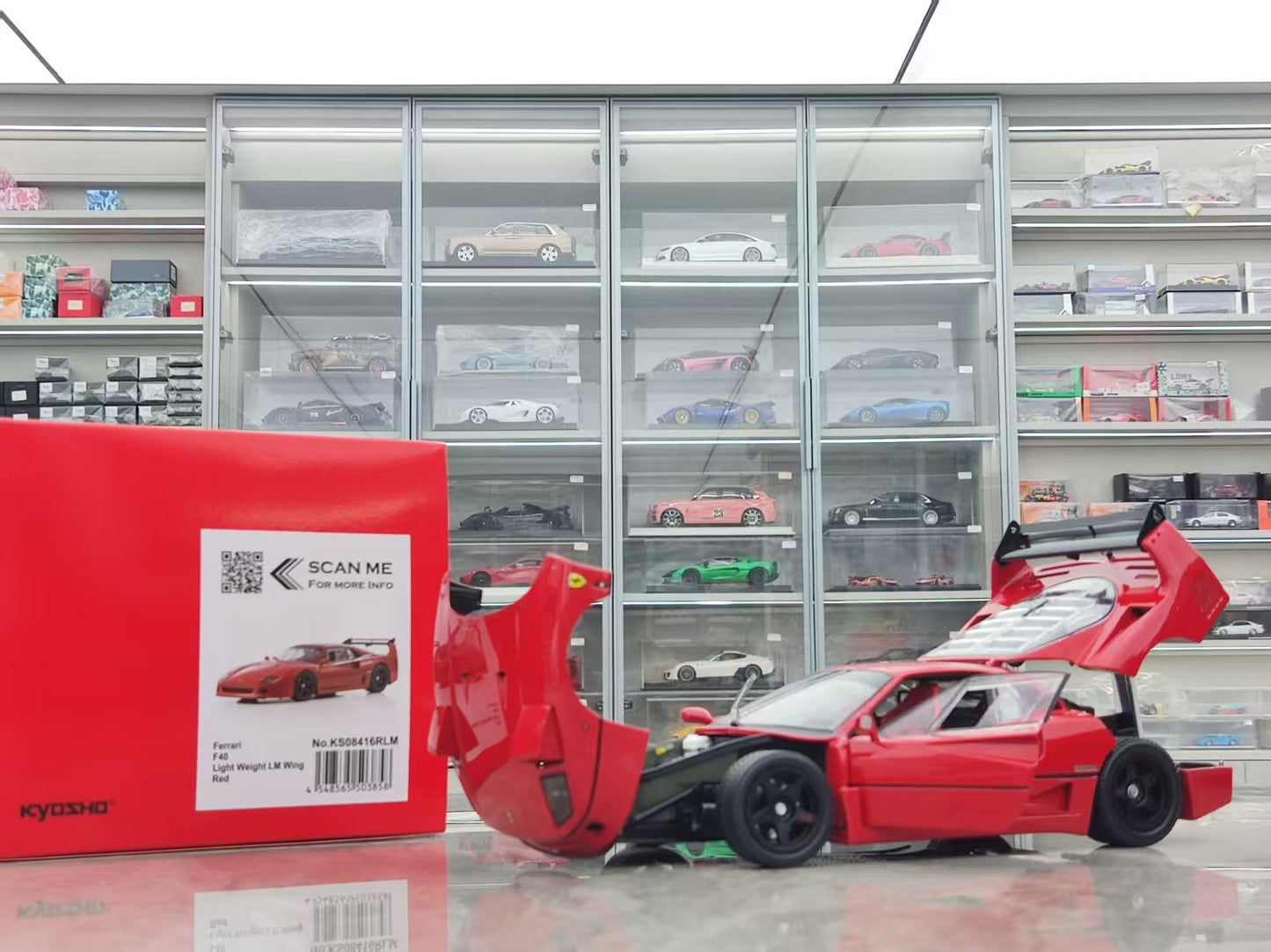 Kyosho 1/18 Ferrari F40, Red, Alloy, Fully Open 08416RLM
