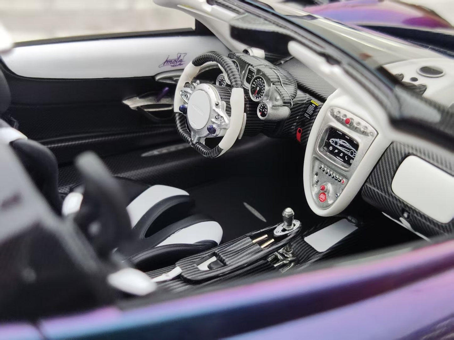 BBR 1/18 Pagani IMOLA ROADSTER Color Changing Purple P18250C