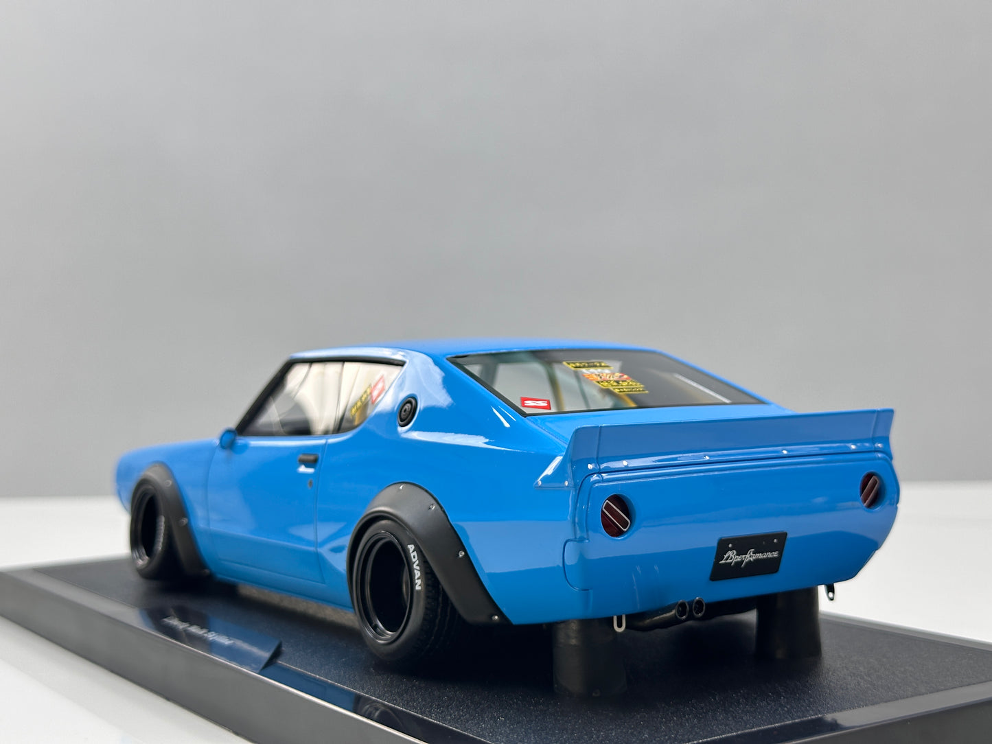 OTTO 1/18 Nissan Skyline 2000 GT-R (KPGC110) BY LB-WORKS Blue OT1210
