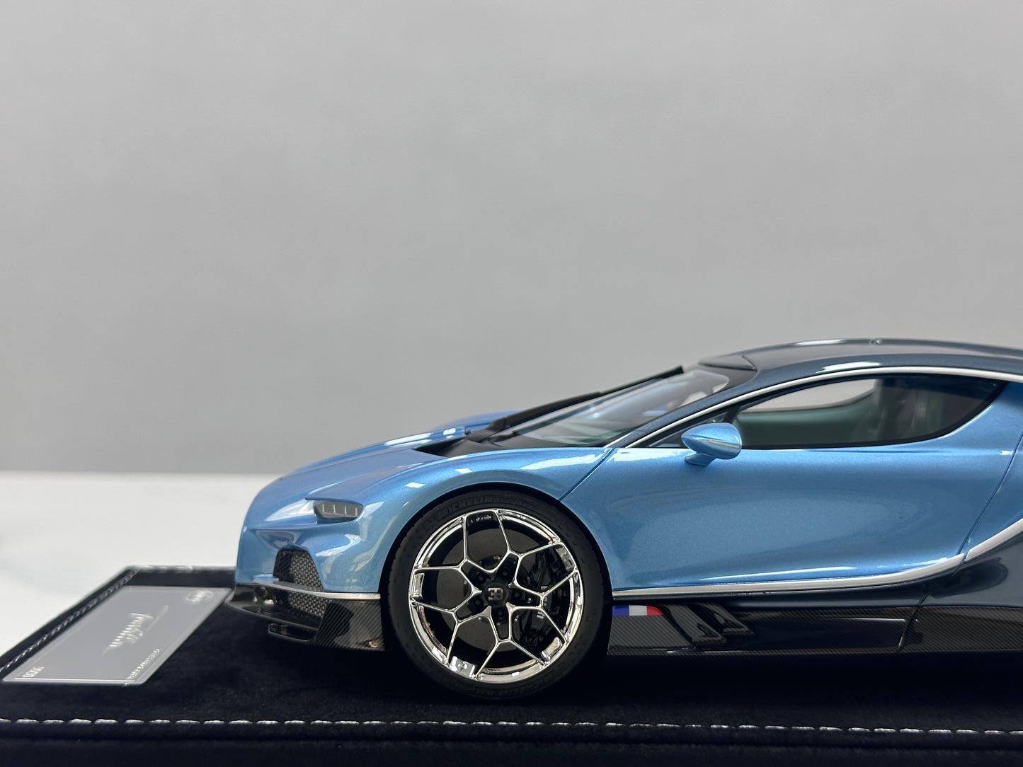 HH MODEL 1/18 Bugatti Tourbillon Release Color HH638