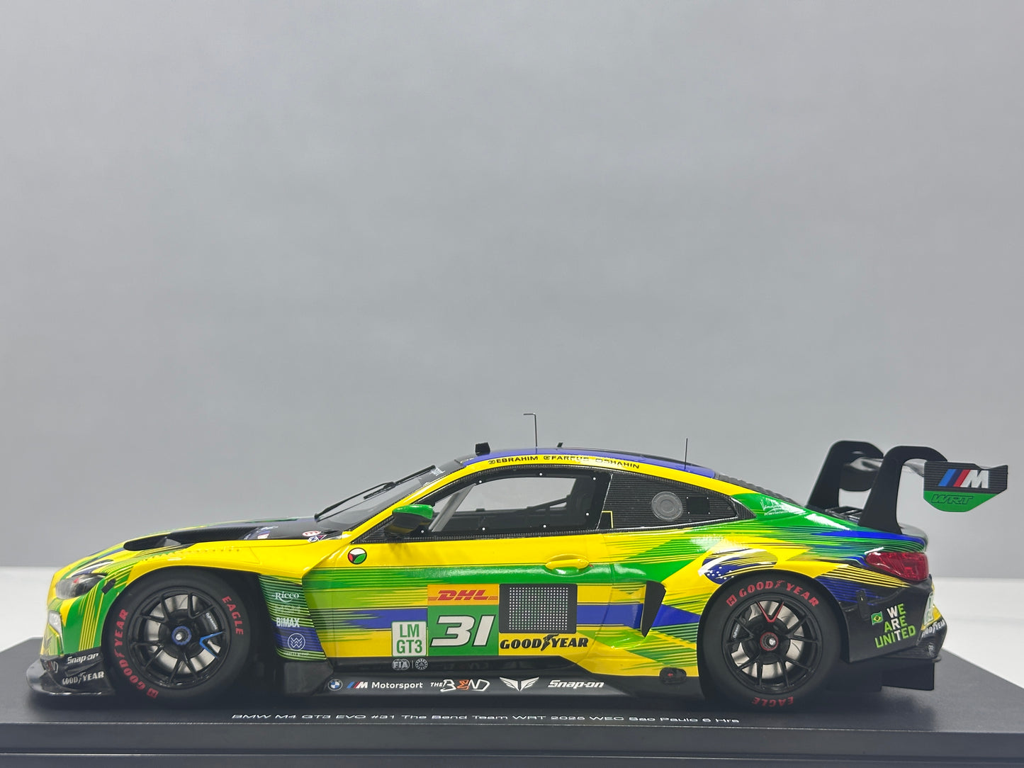 TopSpeed 1/18 BMW M4 GT3 EVO #31 The Bend Team WRT Green Livery TS0713