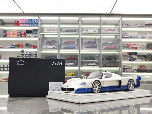 GL MODEL 1/18 Maserati MC12 Street Edition Simulation Car Model GM007